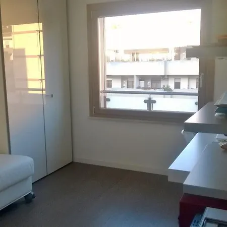 Stanza Maglias 121 * Cagliari